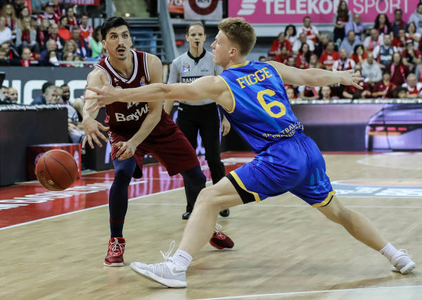 同时将凤凰 同时将凤凰