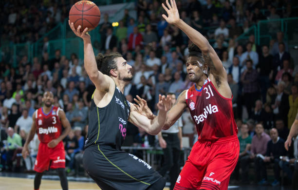 他们成功夺 他们成功夺